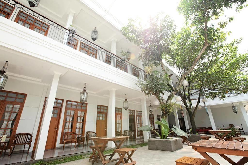 De' Halimun Guest House Bandung Exterior foto